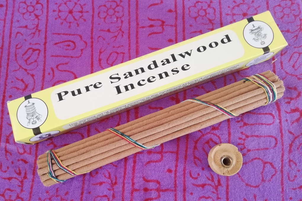 Pure Sandalwood Incense – tibetische Räucherstäbchen